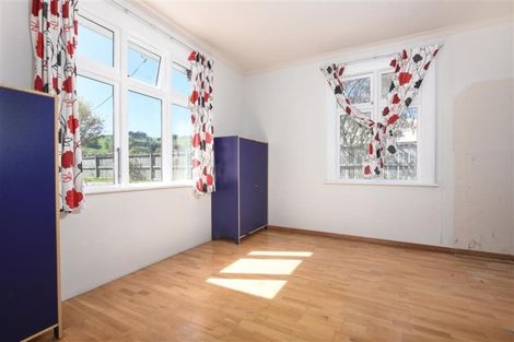 Photo of property in 10 Taylor Street, Green Island, Dunedin, 9018