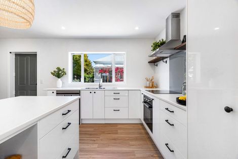 Photo of property in 155 Carlyle Street, Napier South, Napier, 4110