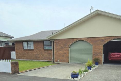 Photo of property in 9a Mill Street, Westport, 7825