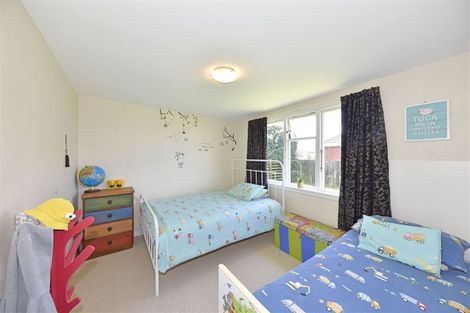 Photo of property in 12 Glenfield Crescent, Mairehau, Christchurch, 8052