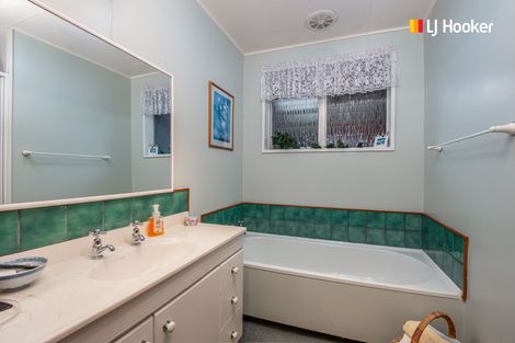 Photo of property in 37 Braemar Street, Mosgiel, 9024