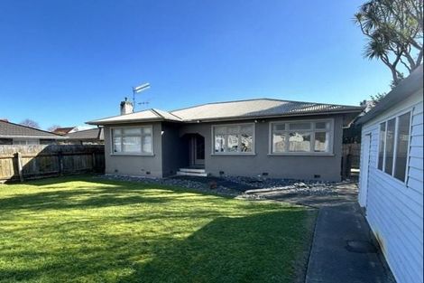 Photo of property in 321 College Street, West End, Palmerston North, 4410