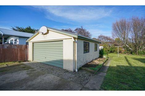 Photo of property in 38 York Street, Strathern, Invercargill, 9812