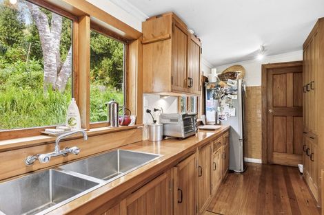 Photo of property in 126 Doctors Point Road, Waitati, 9085