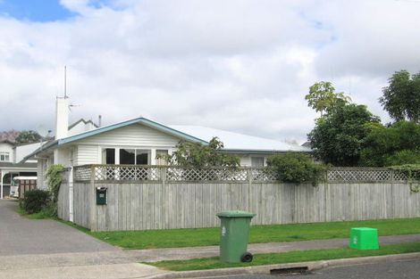 Photo of property in 20 Brinkley Road, Otumoetai, Tauranga, 3110