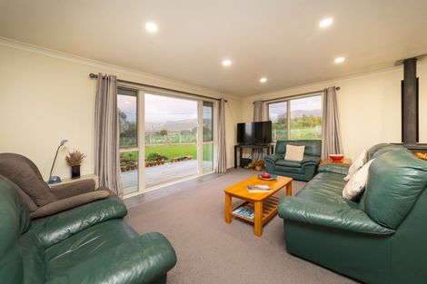 Photo of property in 15a Bovis Street, Shannon, 4821