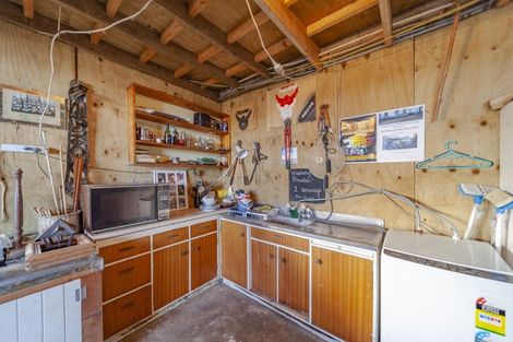 Photo of property in 69 Charlotte Street, Takapau, 4203