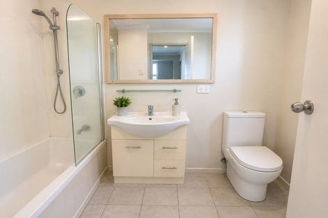Photo of property in 2 Jeanette Street, Glenview, Hamilton, 3206