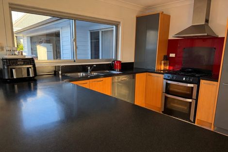 Photo of property in 3/18 Church Street, Northcote Point, Auckland, 0627