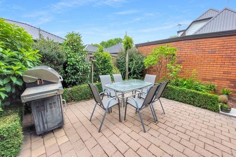 Photo of property in 2/14 Strauss Place, Somerfield, Christchurch, 8024