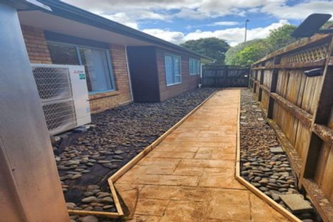 Photo of property in 8 Huntington Drive, Huntington Park, Auckland, 2013