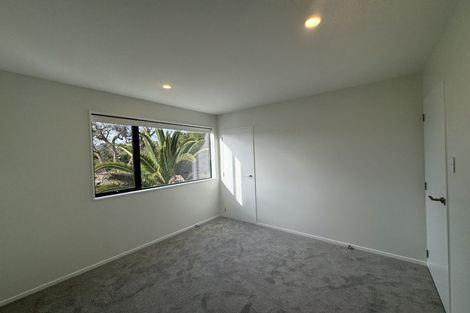 Photo of property in 8/5 Preston Avenue, Henderson, Auckland, 0610