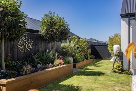 Photo of property in 4 Crete Road, Rangiora, 7400