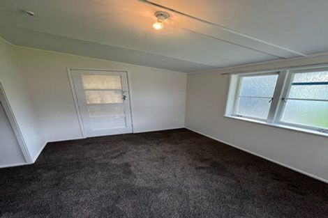 Photo of property in 112 Cargill Street, Papakura, 2110