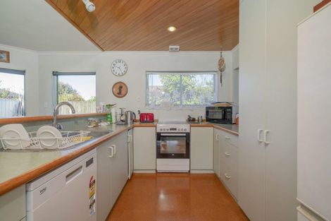 Photo of property in 36 Springbok Avenue, Whitianga, 3510