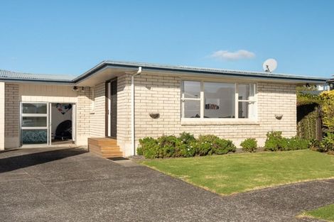 Photo of property in 11 Carol Place, Otumoetai, Tauranga, 3110