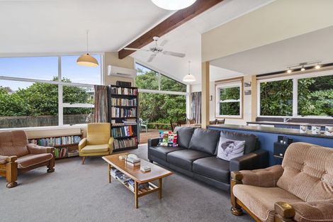 Photo of property in 32 Gillies Avenue, Taupo, 3330