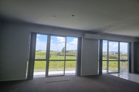 Photo of property in 8/15 Bishop Lenihan Place, East Tamaki, Auckland, 2013