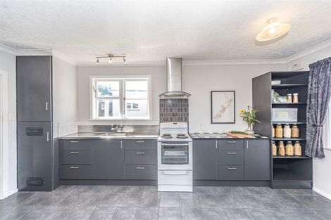 Photo of property in 86 Manuka Street, Castlecliff, Whanganui, 4501