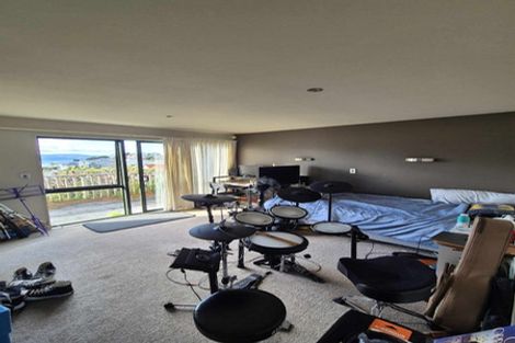 Photo of property in 16 Palliser Road, Roseneath, Wellington, 6011