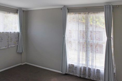 Photo of property in 5 Nyton Place, Bryndwr, Christchurch, 8053