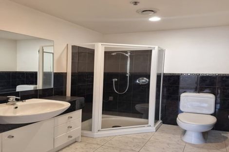 Photo of property in 3f/175 Hurstmere Road, Takapuna, Auckland, 0622