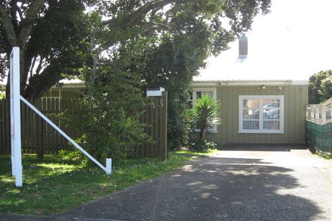 Photo of property in 3 Kohanga Road, Mangere Bridge, Auckland, 2022