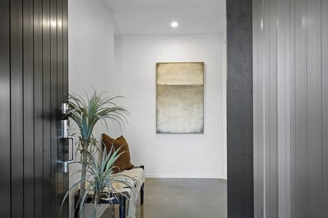 Photo of property in 15 Desmond Place, Bell Block, New Plymouth, 4312