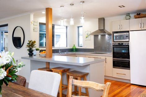 Photo of property in 2 Birdwood Street, Taradale, Napier, 4112