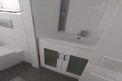 Photo of property in 2/249 Muritai Road, Eastbourne, Lower Hutt, 5013