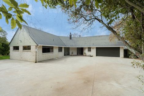 Photo of property in 537 No 1 Line, Longburn, Palmerston North, 4475