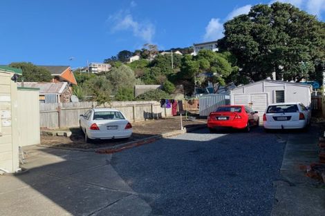 Photo of property in 74 Kilbirnie Crescent, Kilbirnie, Wellington, 6022