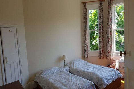 Photo of property in 16 Malvern Road, Morningside, Auckland, 1022