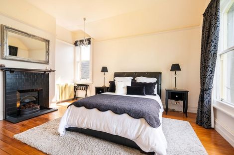 Photo of property in 20 Peel Street, Lawrence, 9532