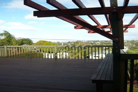 Photo of property in 1/39 Killarney Avenue, Torbay, Auckland, 0630