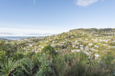 Photo of property in 41 Chartwell Drive, Crofton Downs, Wellington, 6035