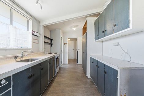 Photo of property in 51 Hinau Street, Castlecliff, Whanganui, 4501