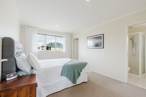 Photo of property in 100 Estuary View, Whangamata, 3620