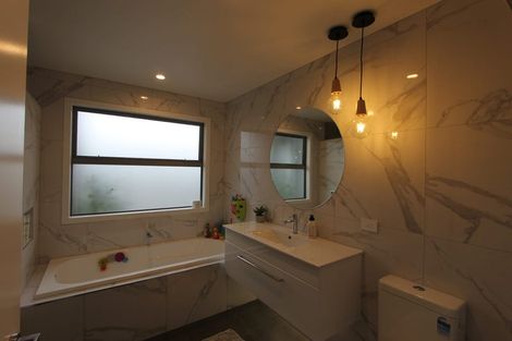 Photo of property in 22 Smith Street, Lepperton, New Plymouth, 4373