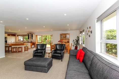 Photo of property in 20 Patterson Road, Hurworth, New Plymouth, 4371