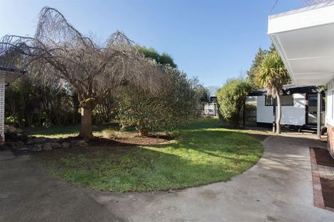 Photo of property in 8 Mcfaddens Road, St Albans, Christchurch, 8052