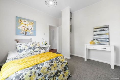 Photo of property in 216a Meola Road, Point Chevalier, Auckland, 1022