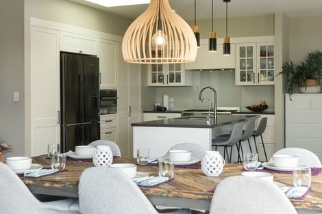 Photo of property in 5 Avocado Lane, Bethlehem, Tauranga, 3110