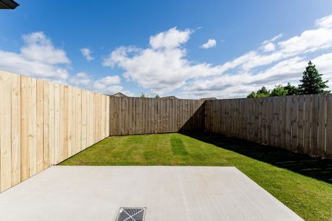 Photo of property in 100 Hagart-alexander Drive, Mosgiel, 9024