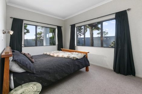 Photo of property in 306 Papamoa Beach Road, Papamoa Beach, Papamoa, 3118