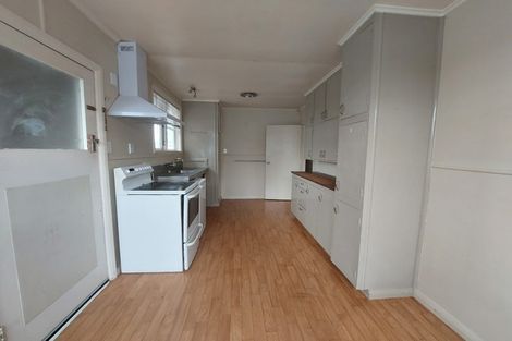 Photo of property in 12 Rawlings Street, Bader, Hamilton, 3206