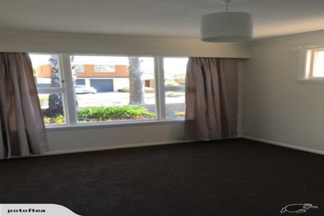 Photo of property in 13 Holliss Avenue, Cashmere, Christchurch, 8022