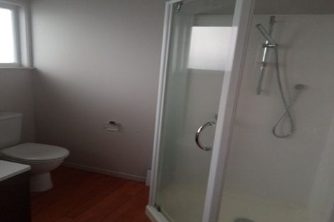 Photo of property in 9 Evelyn Place, Hillcrest, Auckland, 0627