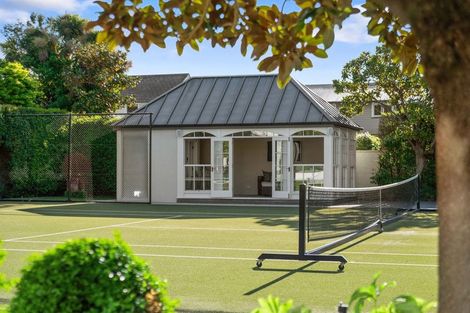 Photo of property in 5 Saint Barnabas Lane, Fendalton, Christchurch, 8052