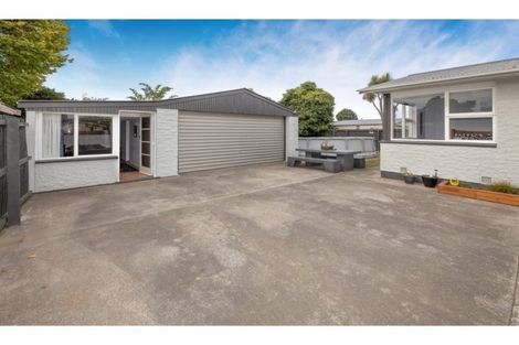 Photo of property in 5 Bayswater Crescent, Bromley, Christchurch, 8062